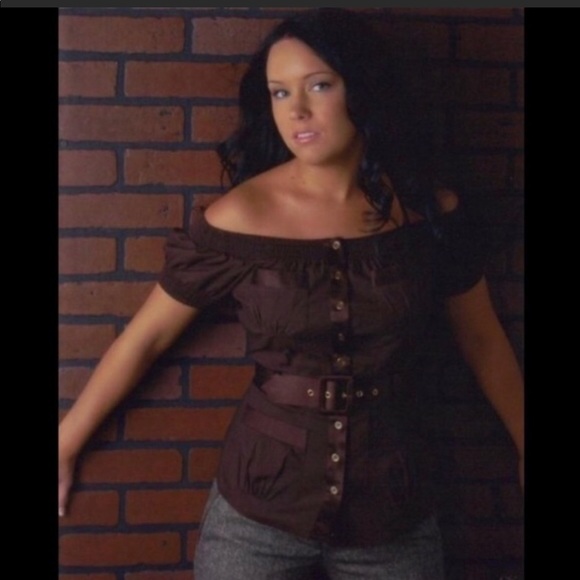 🎉REDUCED-Bebe off shoulder brown belted top-XXS - Picture 3 of 4